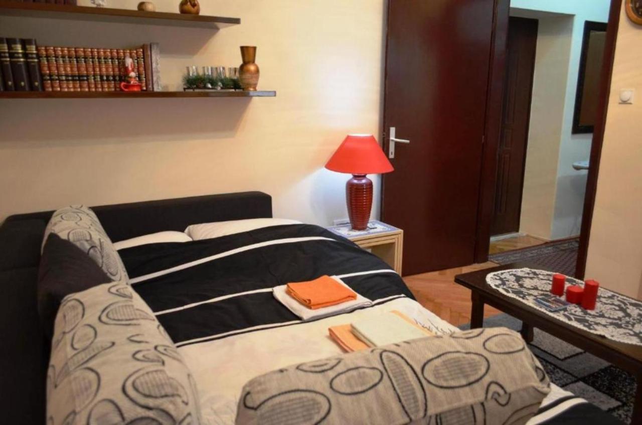 Center Lux Apartment Podgorica Exteriör bild